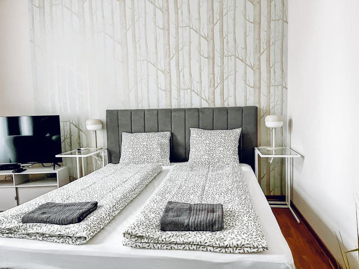 T32 Central Modern Suites ブダペスト エクステリア 写真